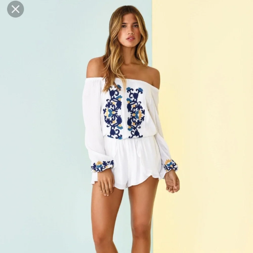 Lovers + Friends || Embroidered Romper - Picture 2 of 8